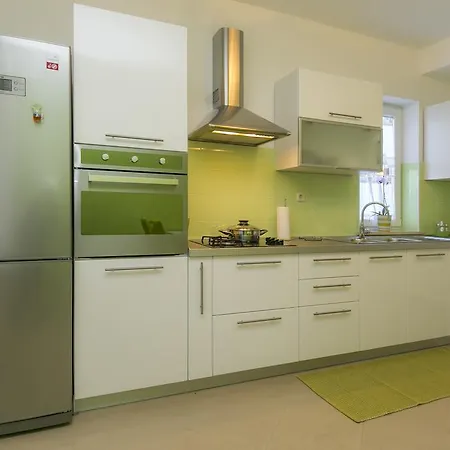 Bratti Daire Labin (Istria)