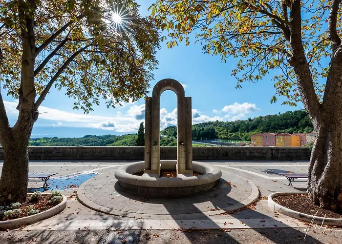 Apartament Bratti *