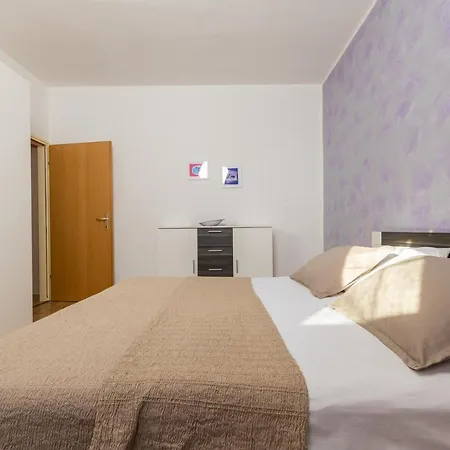Bratti Apartamento