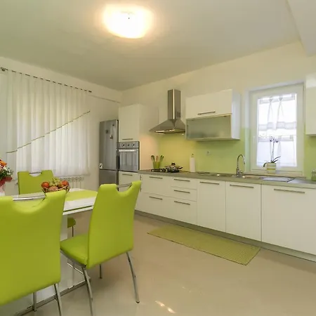 Bratti Apartamento Labin (Istria)